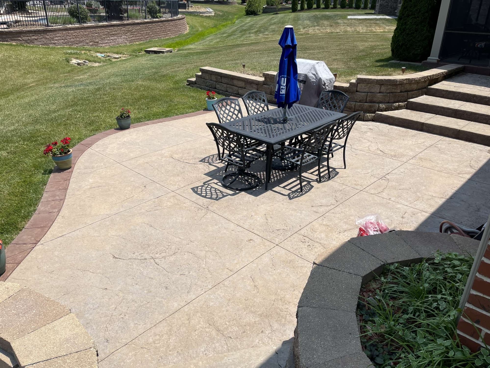 Driveway Cleaning after cleaning